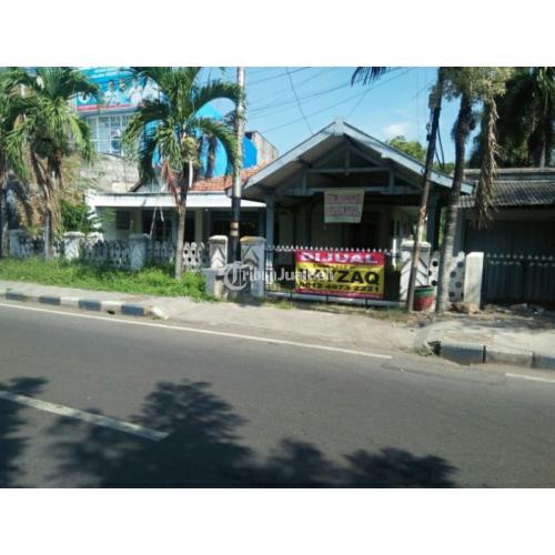 Dijual Rumah Luas 762 m2 5KT 4KM SHM di Tepi Jalan Patiunus - Pasuruan