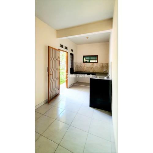 Rumah Hoek Siap Huni Bulevar Hijau Harapan Indah Bekasi Jawa Barat