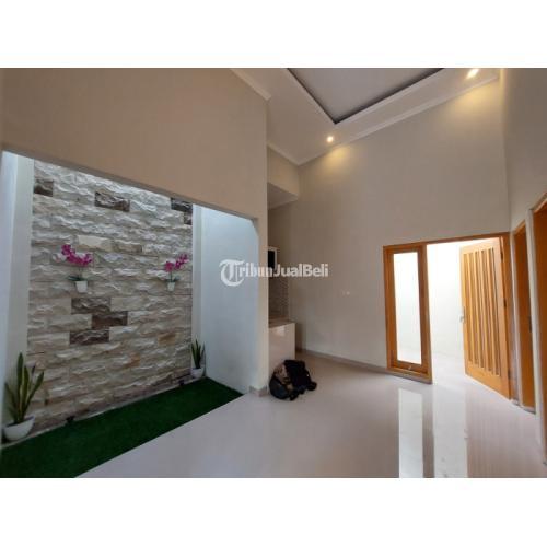 RUMAH CANTIK MINIMALIS BISA 2 MOBIL DI BANTUL