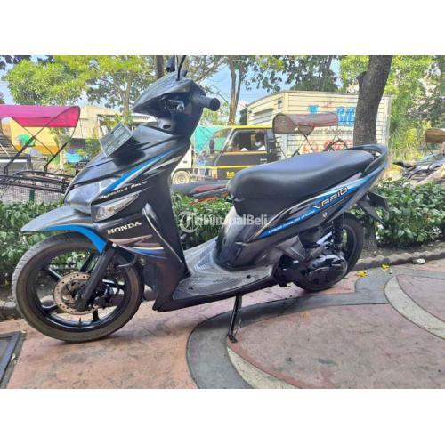 Motor Honda Vario 1102012 Hitam Biru Bekas Surat Lengkap di Surabaya