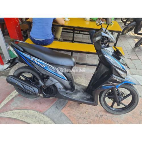 Motor Honda Vario 1102012 Hitam Biru Bekas Surat Lengkap di Surabaya