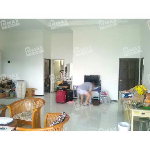 Villa dengan view bagus di area Sisir,Batu siap huni