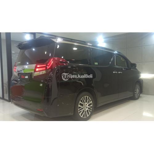 Toyota Alphard 2.5At G Atpm , pilot seat ,Black on beige 2016