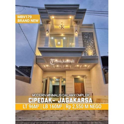 RUMAH MODERN MINIMALIS DALAM KOMPLEK JAGAKARSA JAKARTA SELATAN