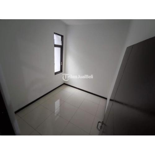 RUMAH 2 LANTAI SIAP HUNI DEKAT KOTA MAGELANG