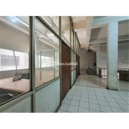 Dijual Gedung Mini LT283 LB300 2 Lantai di Jalan Raya Dewi Sartika Cawang - Jakarta Timur