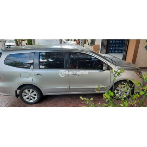 Mobil Nissan Grand Livina XV Silver Unit Terawat dan Siap Pakai - Manado
