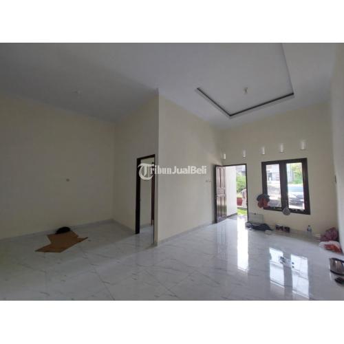 RUMAH SIAP HUNI, DESAIN CANTIK DEKAT SD KANISIUS KADIROJO