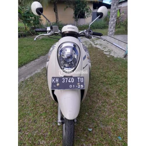 Honda scoopy 2015