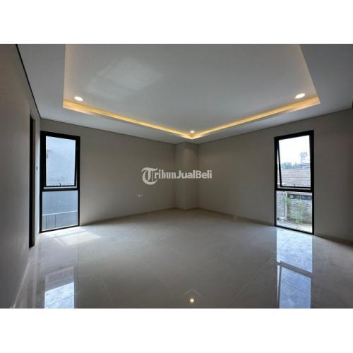 RUMAH MEWAH, DALAM RING ROAD DI MAGUWOHARJO, SLEMAN