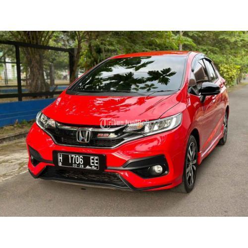Mobil Honda Jazz RS Bekas Tahun 2020 Manual Warna Merah Siap Pakai Harga Nego - Solo