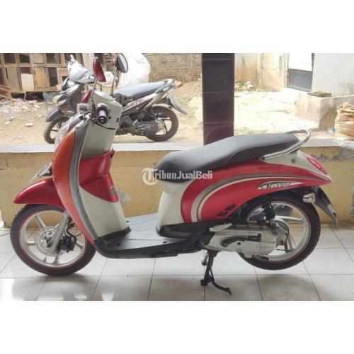 Motor Honda Scoopy 2011 Warna Merah Bekas Kelistrikan Normal - Jakarta Selatan