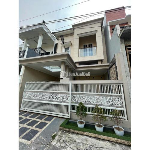 RUMAH MEWAH SIAP HUNI DI MALANG DEKAT KAMPUS BRAWIJAYA