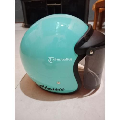 HELM BOGO CLASIC KACA DATAR /HELM WANITA DEWASA MAUMERE,FLORES ,NTT