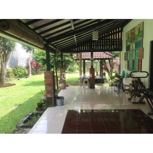 Rumah halaman luas Badung BALI SIBANG GEDE AyungTop