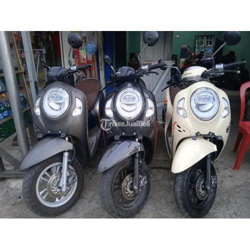 MOTOR HONDA SCOOPY DAN BEAT BEKAS KONDISI MULUS BISA NEGO BURUAN ,MAUMERE,FLORES,NTT