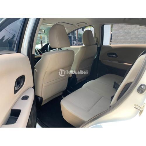 Mobil Honda HRV S Bekas Tahun 2016 Manual Warna Putih Siap Pakai Harga Nego - Pasuruan