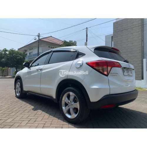Mobil Honda HRV S Bekas Tahun 2016 Manual Warna Putih Siap Pakai Harga Nego - Pasuruan