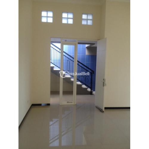 RUMAH HOOK 2 MUKA DIJUAL MURAH TERIMA BERSIH DI KOTA MALANG