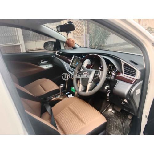 Mobil Toyota Innova Diesel AT 2018 Warna Putih Bekas Mulus Jarang Dipakai - Malang