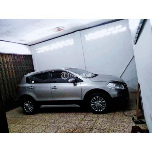 Rumah Mewah 2 Lantai Rumah memiliki 7 K tidur 5 k mandi di kawasan sm raja