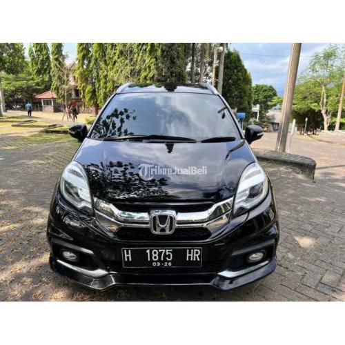 Mobil Honda Mobilio RS Bekas Tahun 2015 Warna Hitam Matic Siap Pakai di