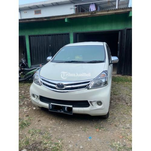 Toyota Avanza G 2012 Putih Manual: Legenda Jalanan yang Tak Lekang Oleh Waktu