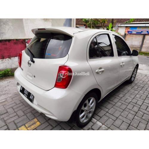 Mobil Nissan March 2013 Putih Manual Surat Lengkap - Bantul