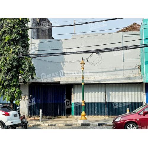 Disewakan Ruko 2 Lantai di Daerah Basuki Rahmat - Malang