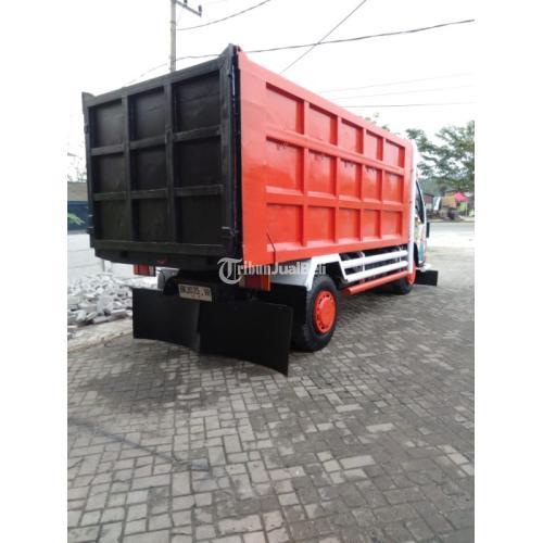 Isuzu NKR71 Dump Truk