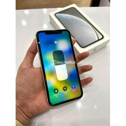 Hp Iphone Xr Bekas Gb Siap Pakai Fullset Warna Putih Mulus Di