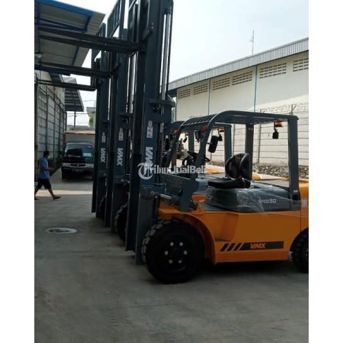 Forklift Diesel Vmax 5 ton  Sidoarjo