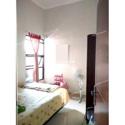 Rumah Full Furnished 2 Lantai dengan 3 Kamar Tidur di Daerah Bunga-Bunga Malang