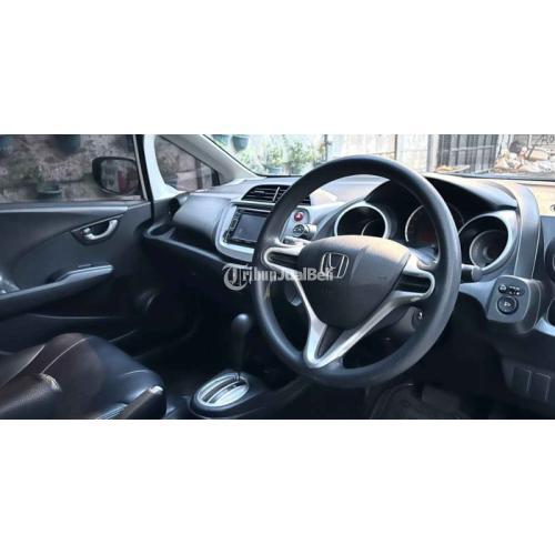 Mobil Honda Jazz RS AT 2014 Putih Pajak Panjang Terawat - Surabaya