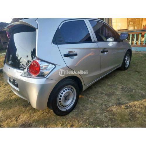 Mobil honda brio satya 2014 manual bekas grey siap pakai di salatiga