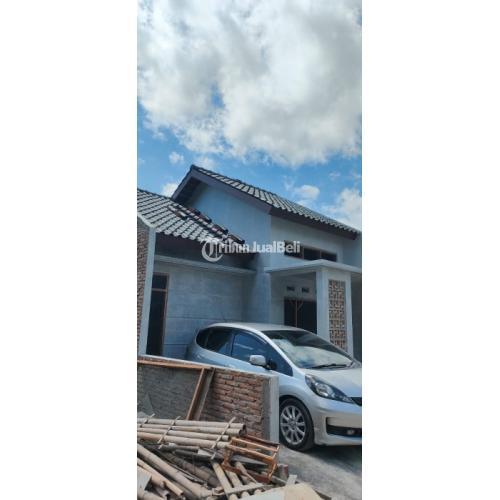 Rumah Cluster Bolon Colomadu dekat Jalan Raya Adi Sucipto - Surakarta