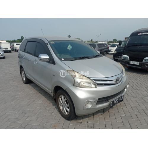 Mobil Bekas Toyota New Avanza 13 G AT Tahun 2013 Warna Silver Jakarta Barat