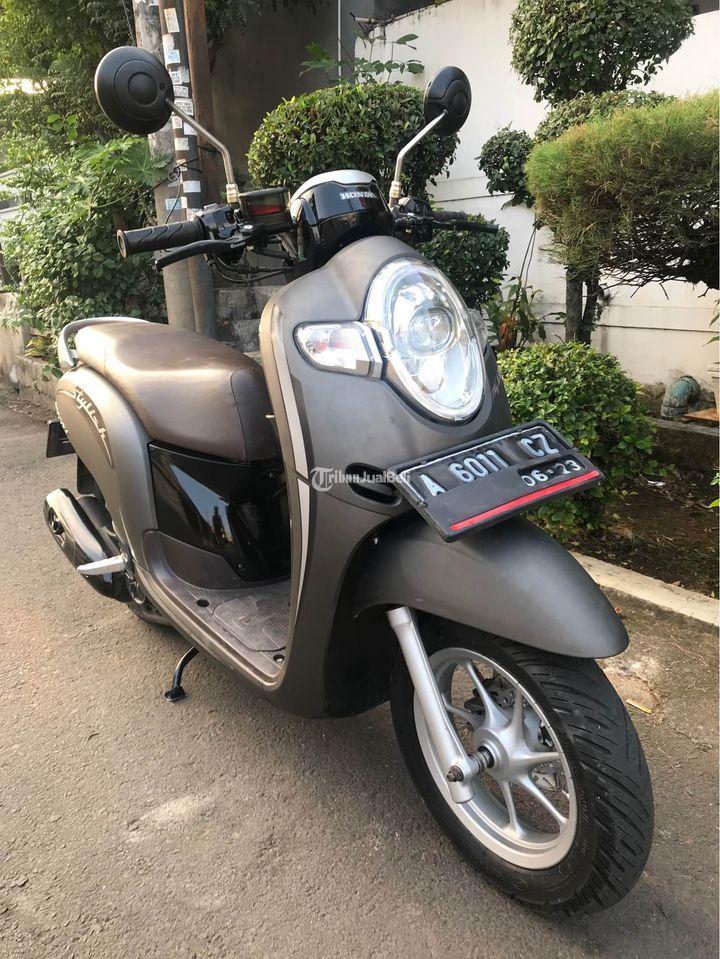 Motor Honda Scoopy Iss 2018 Grey Surat Lengkap Pajak Hidup Jakarta Barat