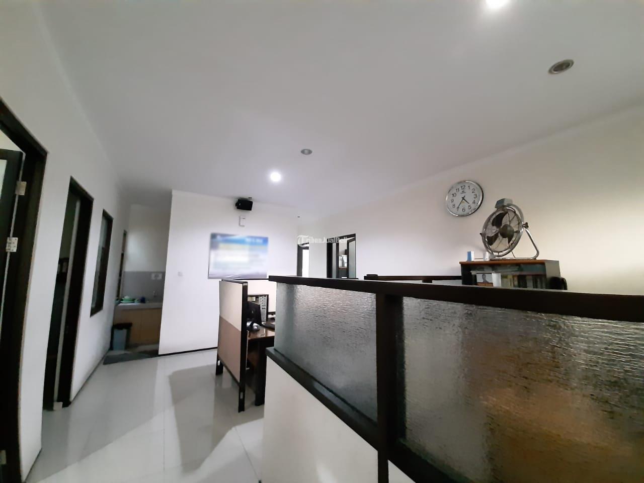 COCOK UNTUK GUEST HOUSE Rumah 20 Kamar Tidur di Daerah Tambora Malang