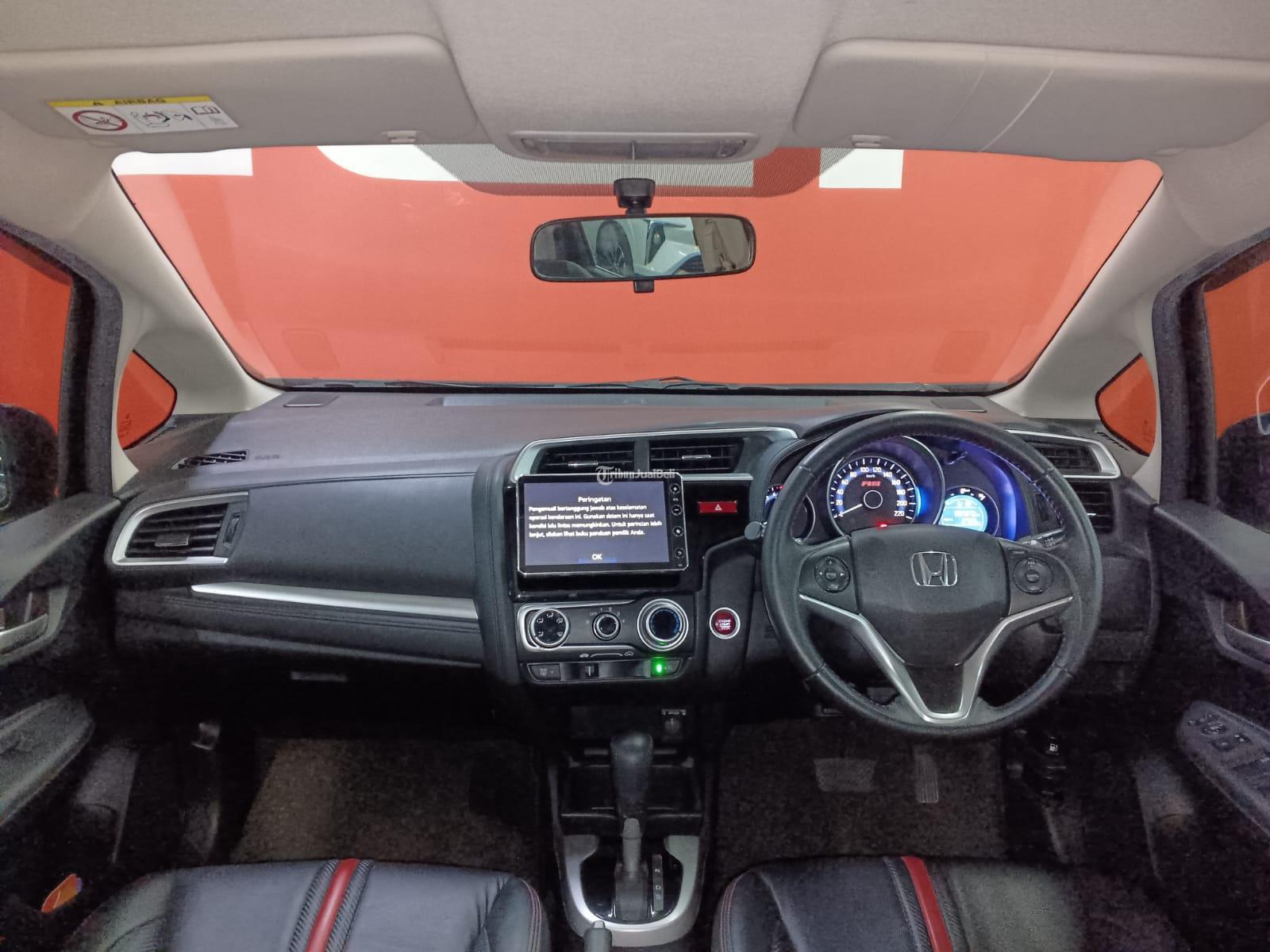 Honda Jazz GK5 RS CVT 2017