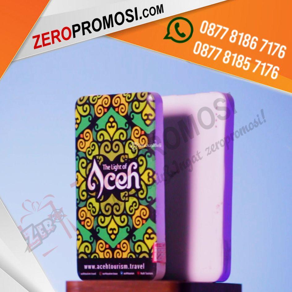 Power Bank Custom Promosi 2000mAh P20CD03