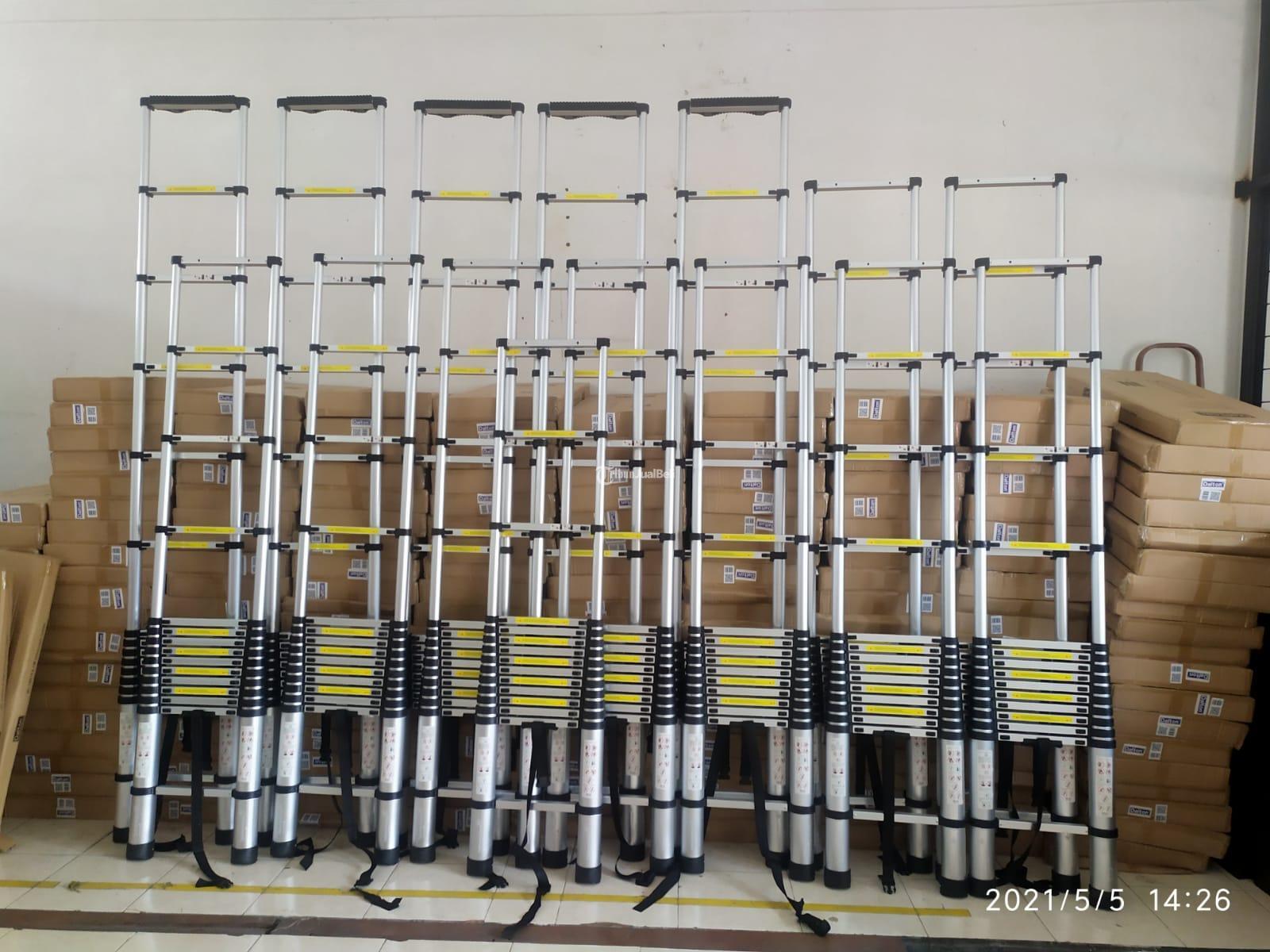 Tangga Aluminium Single Teleskopik 7 Meter Dalton ML 1010L
