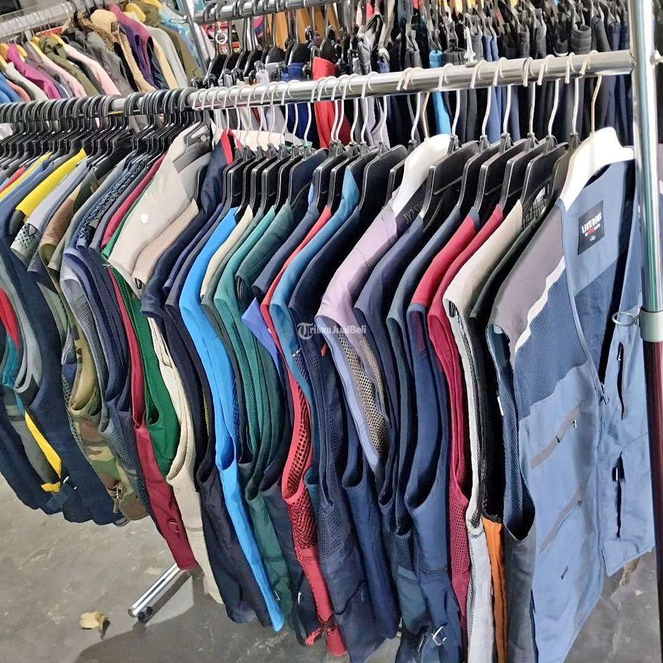 Gutlak Stuff Kediri  Second Brand  Thrifting Store  Preloved  Vest  Rompi  Jaket  Hoodie  Crewneck  Sweater - Kediri