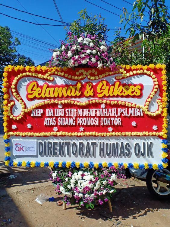 Kerajinan Karangan Bunga Ucapan Di Ponorogo