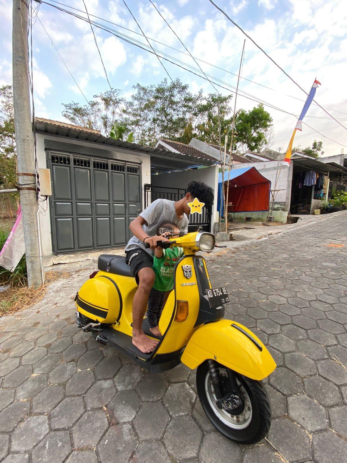 Motor Vespa PX Bekas Tahun 1982 Plat AD Sragen Surat Lengkap Di ...