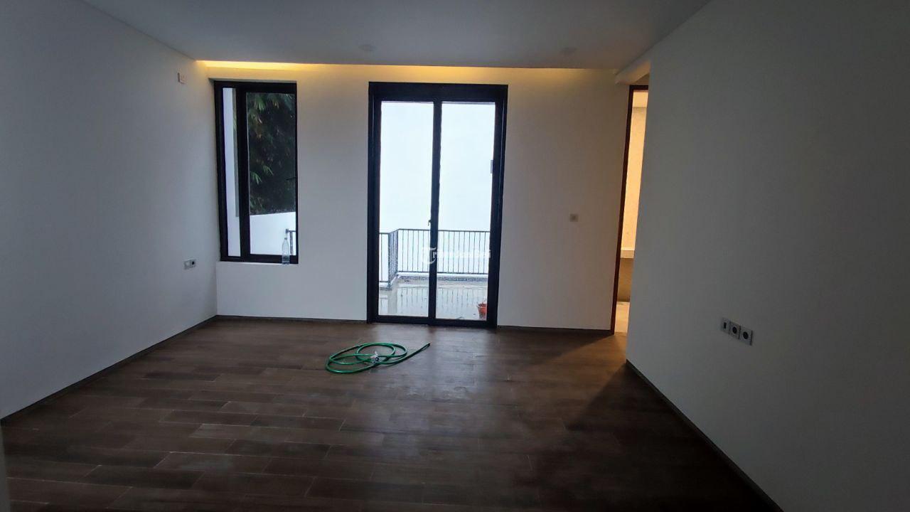 3Man Punya Rumah 3LT Desain Downslope Limited di Dago Pakar Cigadung