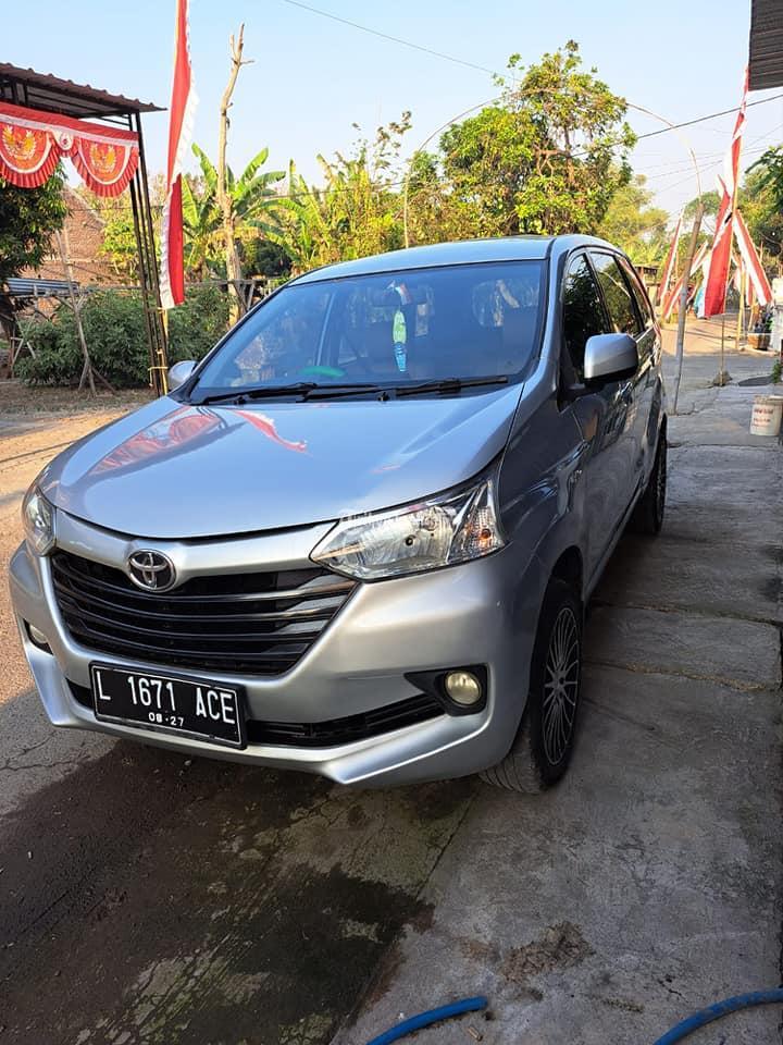 Mobil Toyota Avanza Beka sTahun 2017 Siap Pakai Manual Surat Lengkap  Mojokerto