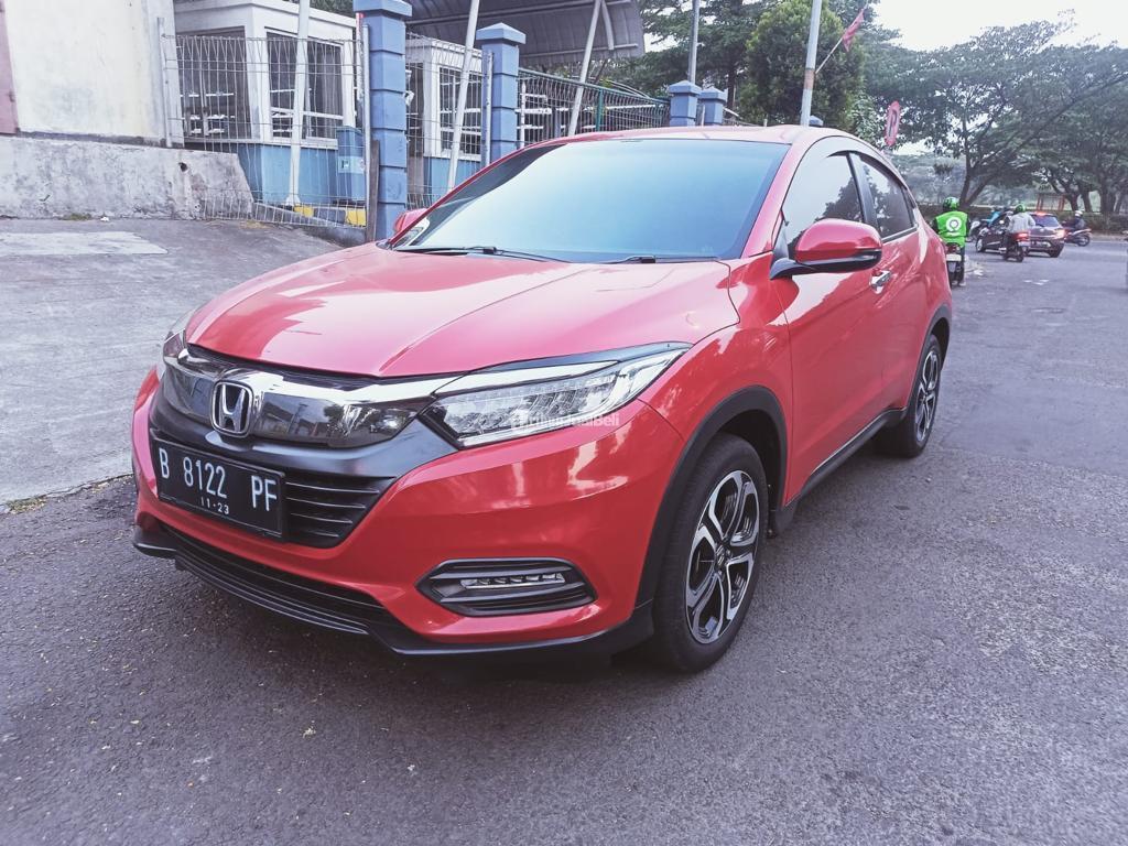 Honda Hrv SE at th 2018 merah