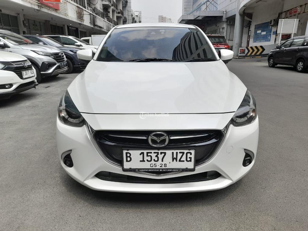 Mazda2 GT skyaktive at th 2017 putih