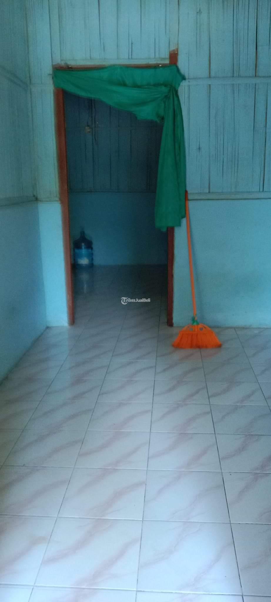 Dikontrakan Rumah Semi Permanan